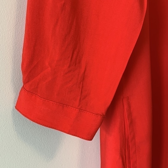 New! Crown & Ivy Red Ruffle Neck Shift Dress Size Small - Picture 6 of 16